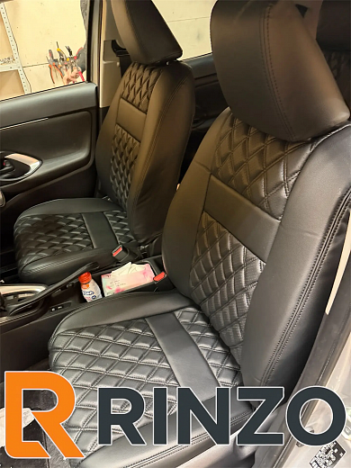 Чехлы Rinzo кожа PVC Toyota Yaris \ Yaris Cross 2020- раздельные подголовники НЕ ГИБРИД модель Grid (ромб)